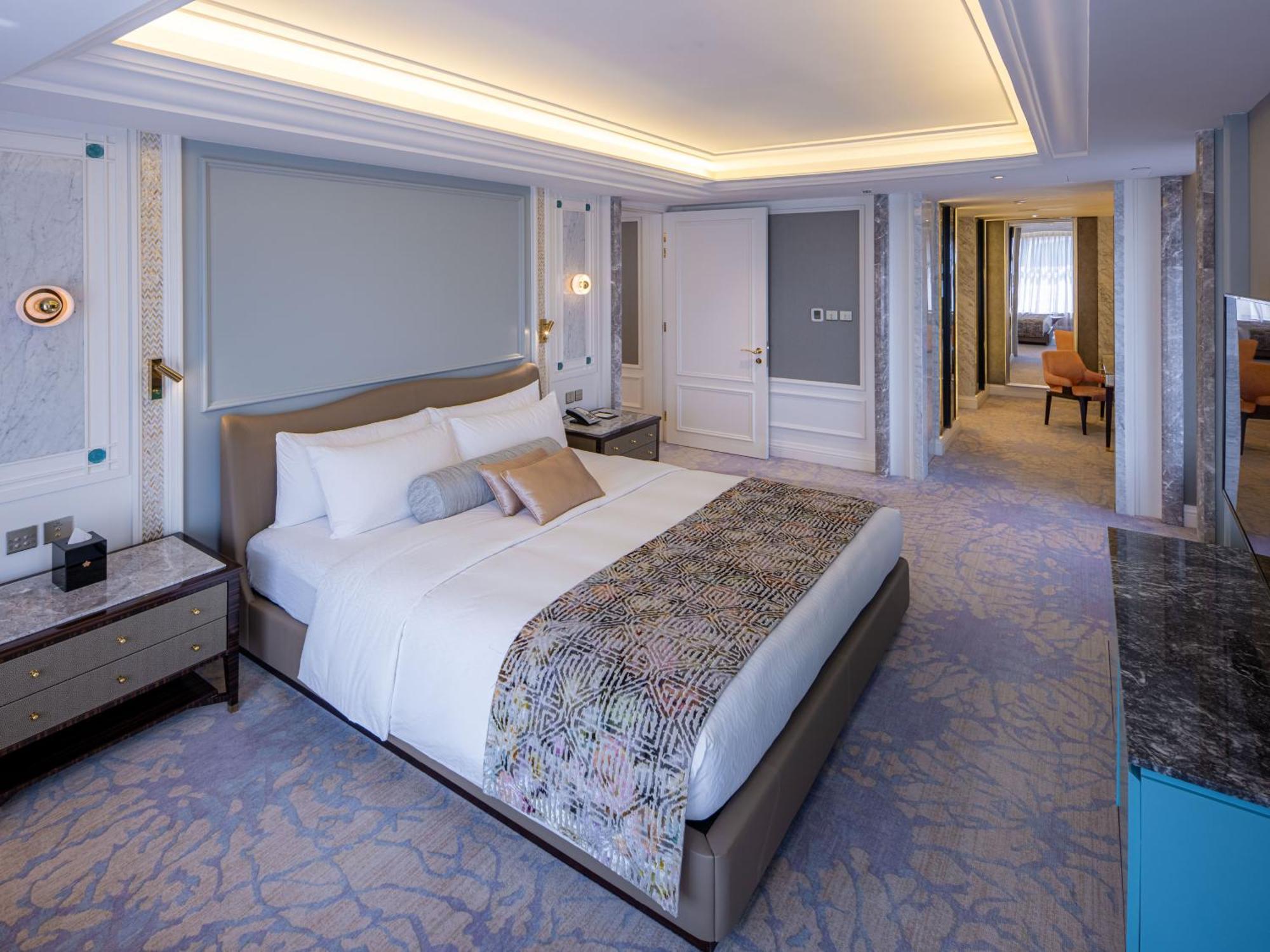 Royal Suite,1620204318:JPEG